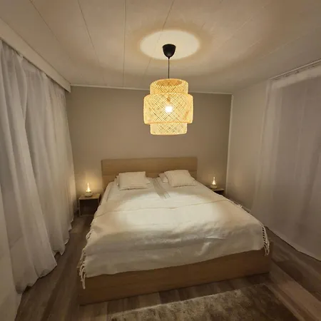 别墅 Cozy At 罗瓦涅米